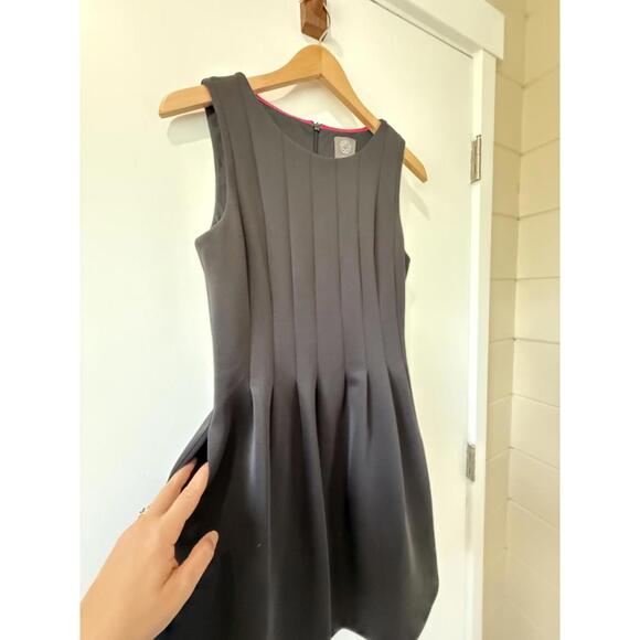 VINCE CAMUTO Black Dress 6 Pleated Fit&Flare Pockets Cocktail Career MSRP $128 - Picture 8 of 9
